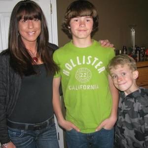 Meet your Posher, Leigh